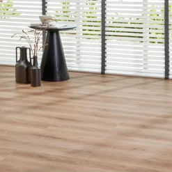 Kwantum 2in1 Klik PVC Jiggs Eiken Met Geïntegreerde Ondervloer